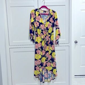 Beautiful stretchy material Dress